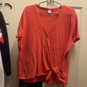Side tie old navy shirt